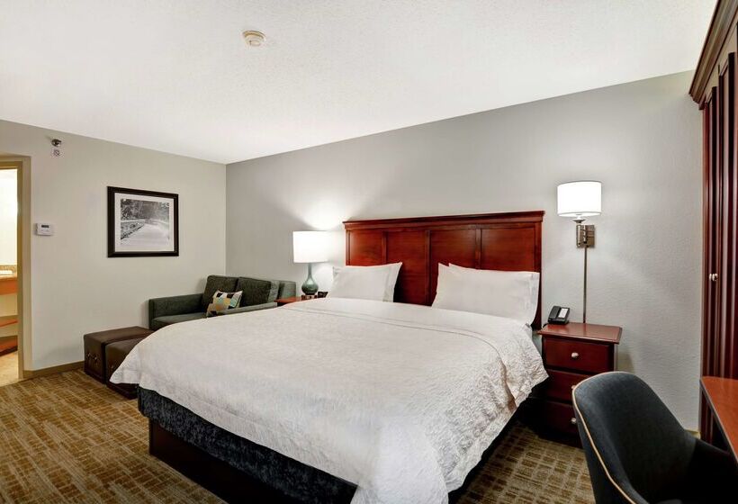 هتل Hampton Inn Beckley