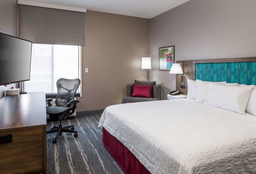 هتل Hampton Inn Bentonville/rogers