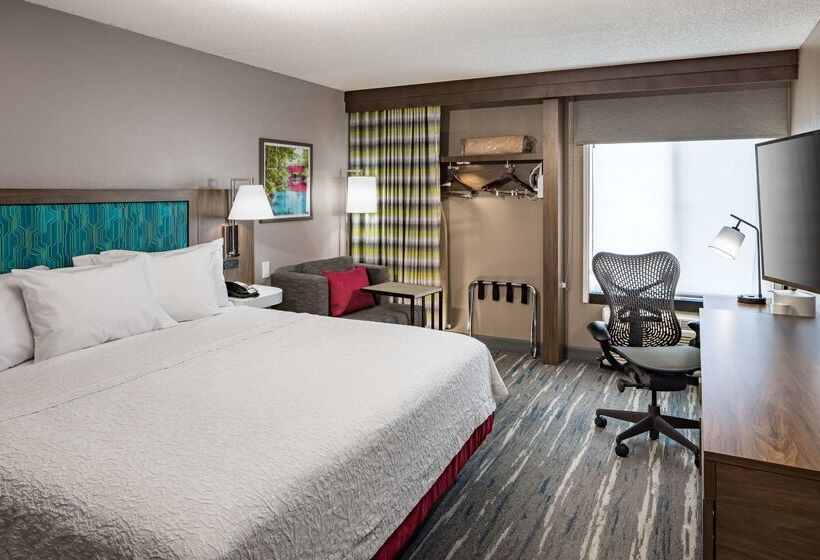 هتل Hampton Inn Bentonville/rogers