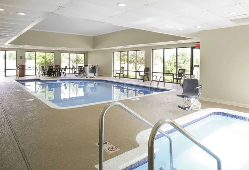 호텔 Hampton Inn Chicago Elgin / I90