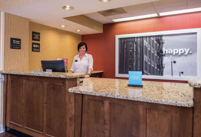 هتل Hampton Inn Columbia Northeastfort Jackson Area