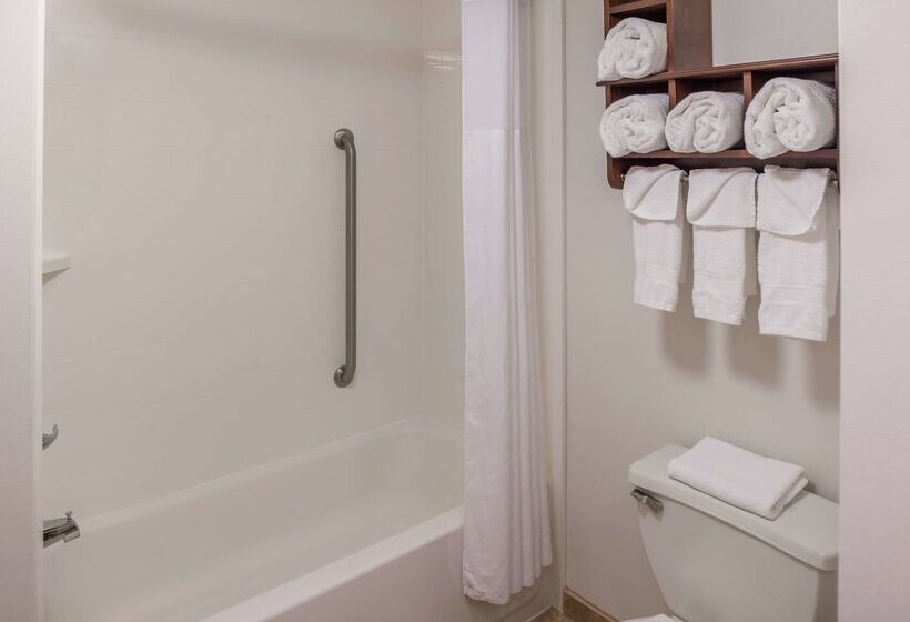 هتل Hampton Inn Columbia Northeastfort Jackson Area