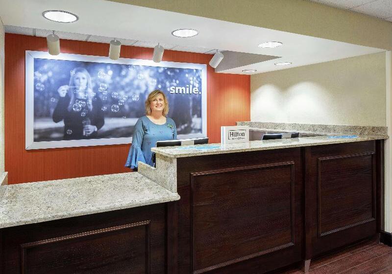 هتل Hampton Inn Dallasirvinglas Colinas
