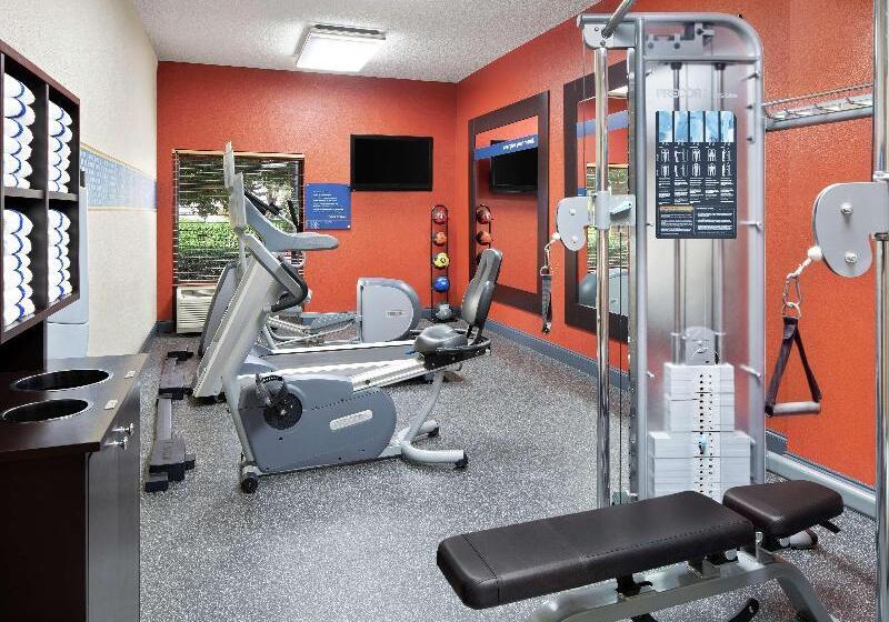 هتل Hampton Inn Dallasirvinglas Colinas