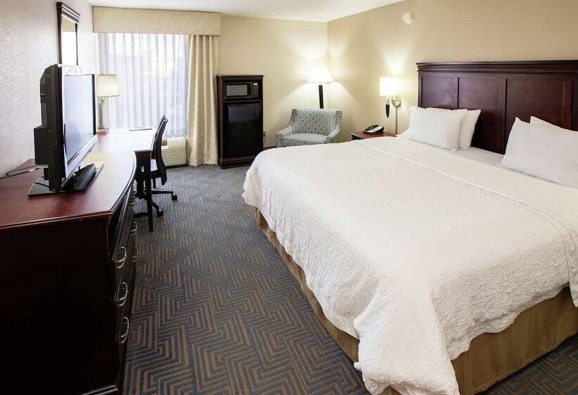 هتل Hampton Inn Elizabethtown