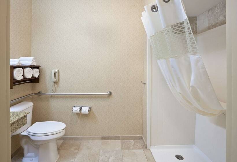 هتل Hampton Inn Elkhart In