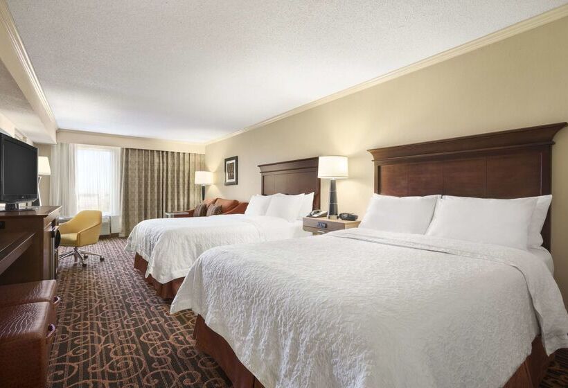 Отель Hampton Inn Forrest City