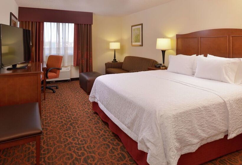 בית מלון כפרי Hampton Inn Frederick
