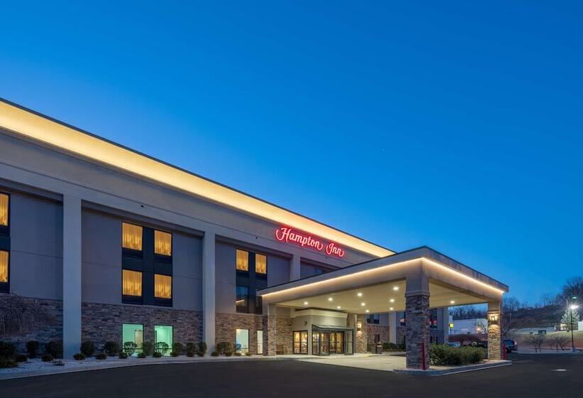 호텔 Hampton Inn Frostburg