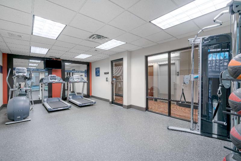 호텔 Hampton Inn Frostburg