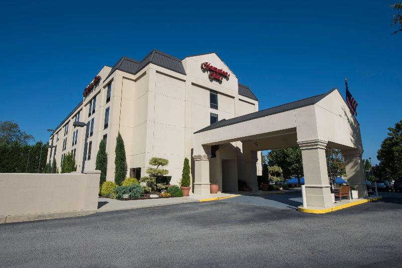 هتل Hampton Inn Gainesville