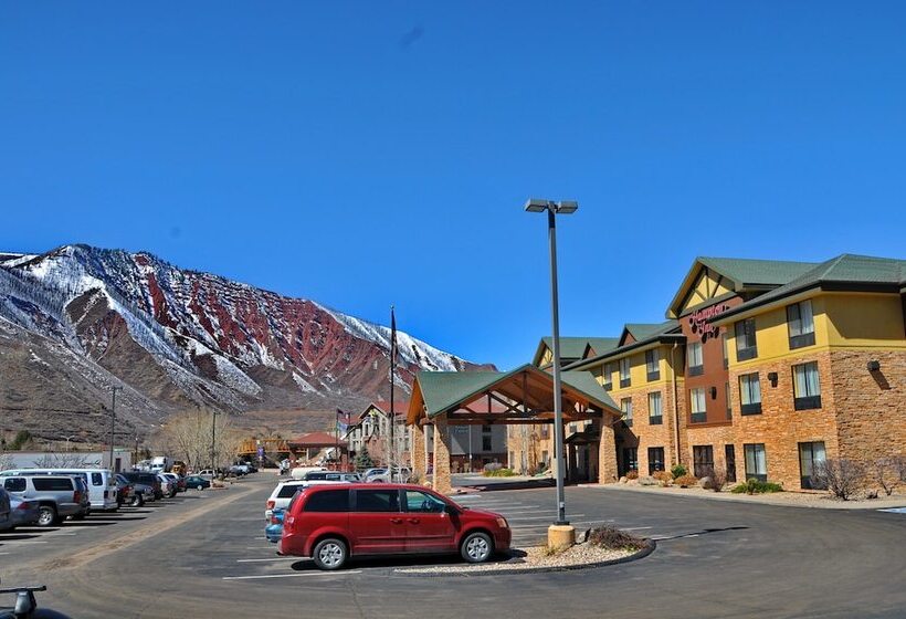 Отель Hampton Inn Glenwood Springs
