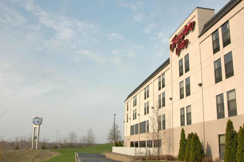 هتل Hampton Inn Grand Rapids North