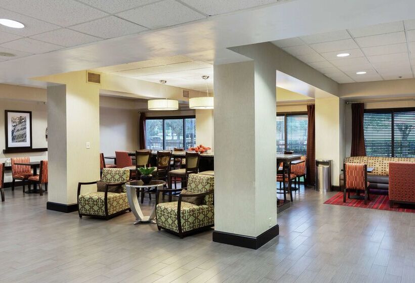 Hotel Hampton Inn Houma