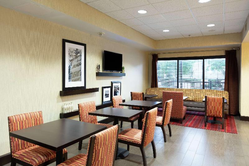 هتل Hampton Inn Houma