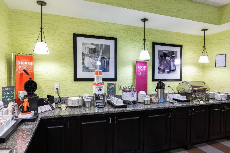 هتل Hampton Inn Houma