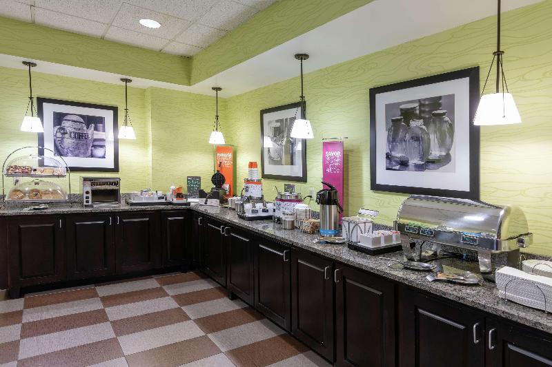 هتل Hampton Inn Houma