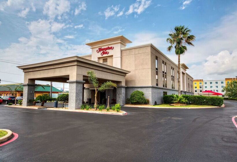בית מלון כפרי Hampton Inn Houston Baytown