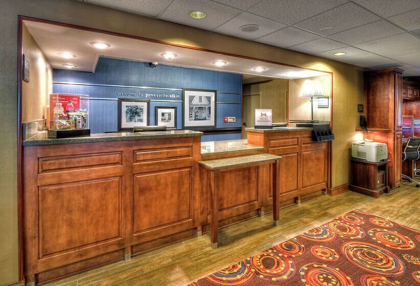בית מלון כפרי Hampton Inn Jonesville Elkin