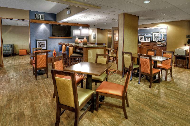בית מלון כפרי Hampton Inn Jonesville Elkin