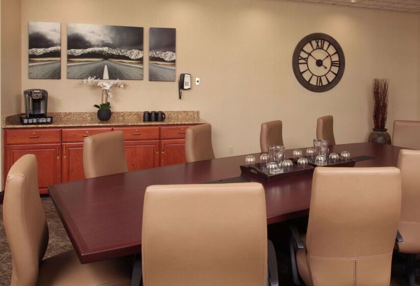 בית מלון כפרי Hampton Inn Kalispell
