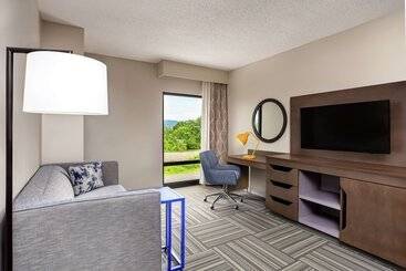 هتل Hampton Inn Kingsport