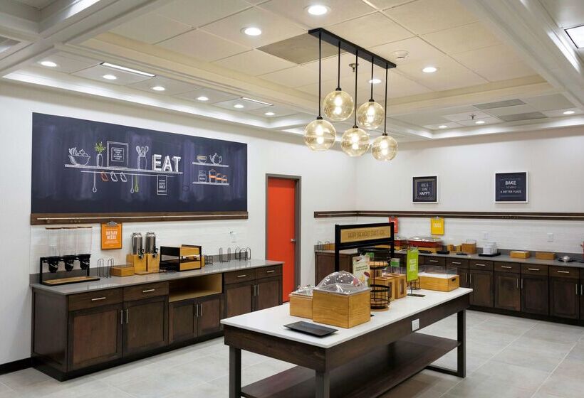 فندق Hampton Inn Kinston