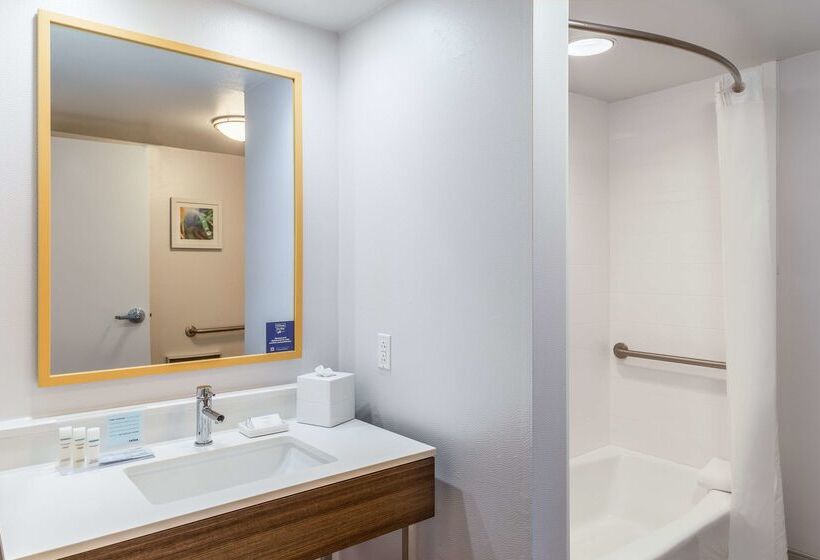 هتل Hampton Inn Lacrosse/onalaska