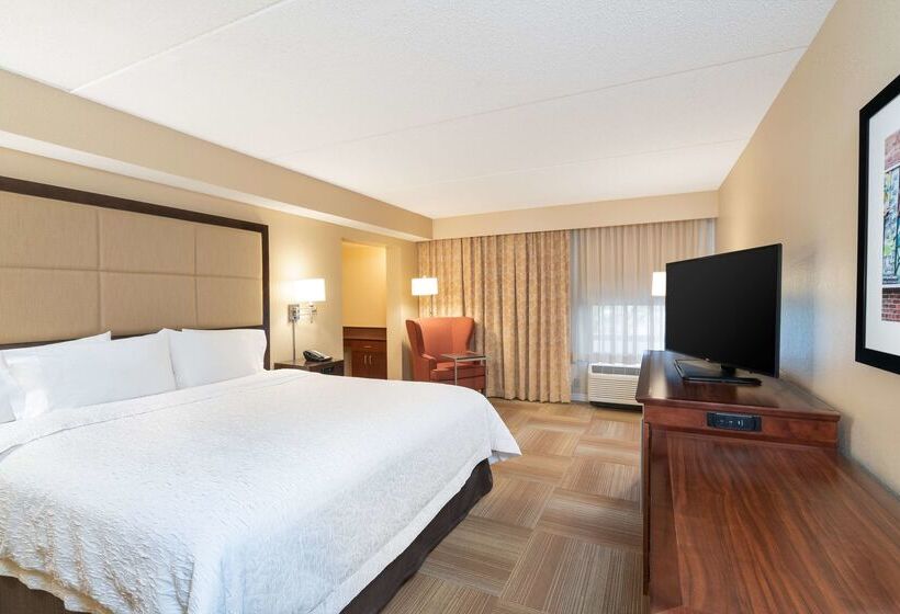 בית מלון כפרי Hampton Inn Lafayette