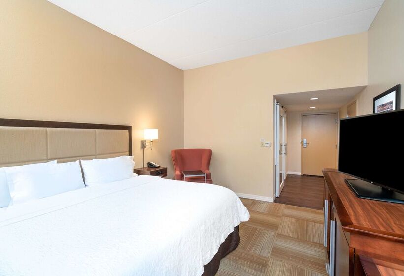 בית מלון כפרי Hampton Inn Lafayette