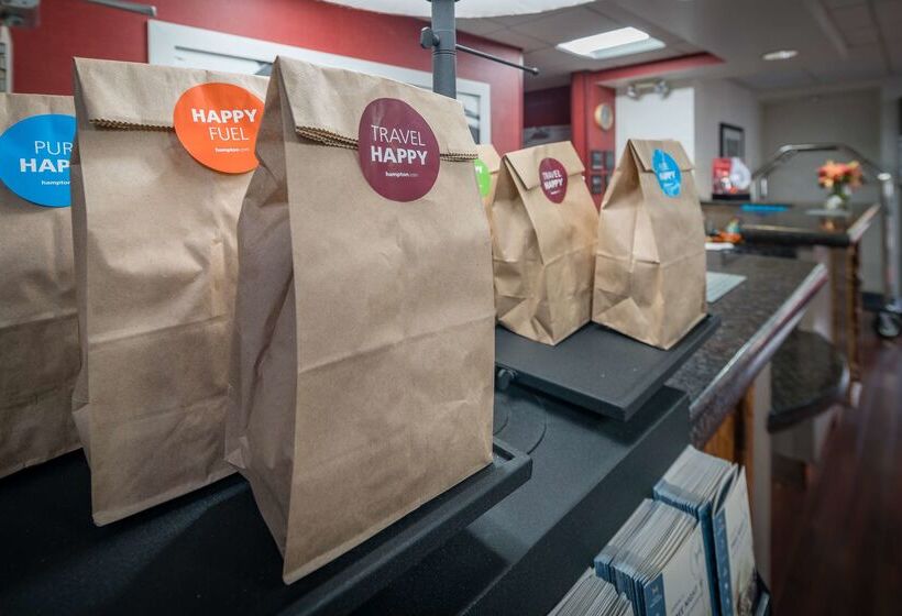 בית מלון כפרי Hampton Inn Livermore