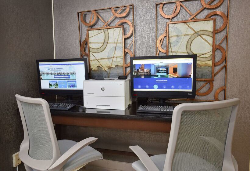 فندق Hampton Inn Madison