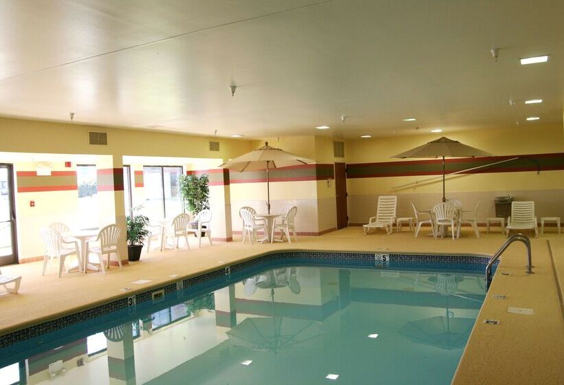호텔 Hampton Inn Marion