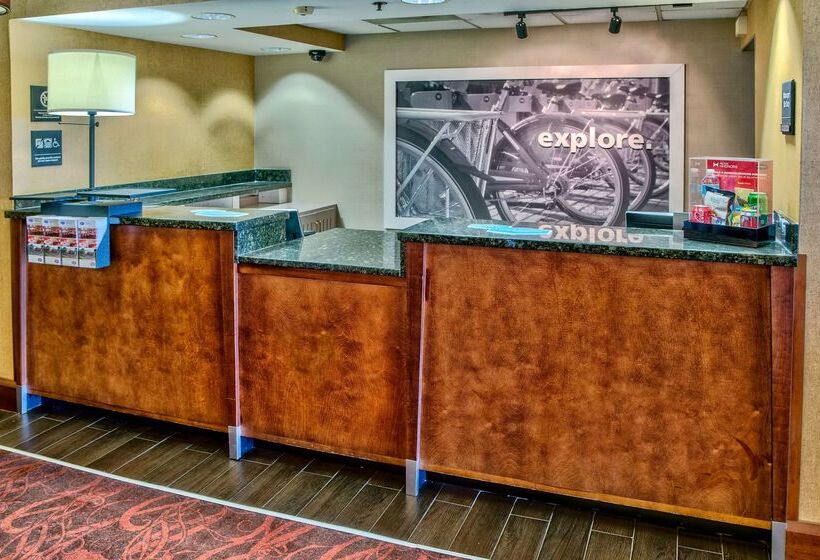 هتل Hampton Inn Memphis/southaven