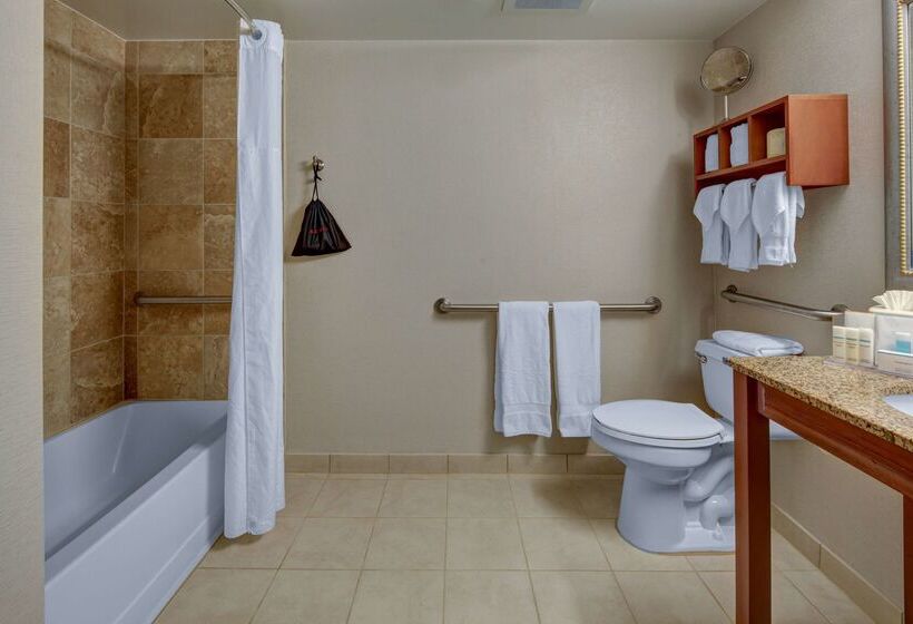 هتل Hampton Inn Miami Coconut Grove/coral Gables