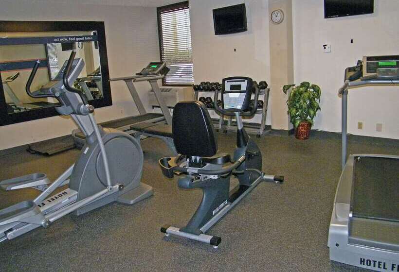 هتل Hampton Inn Norfolk/chesapeake