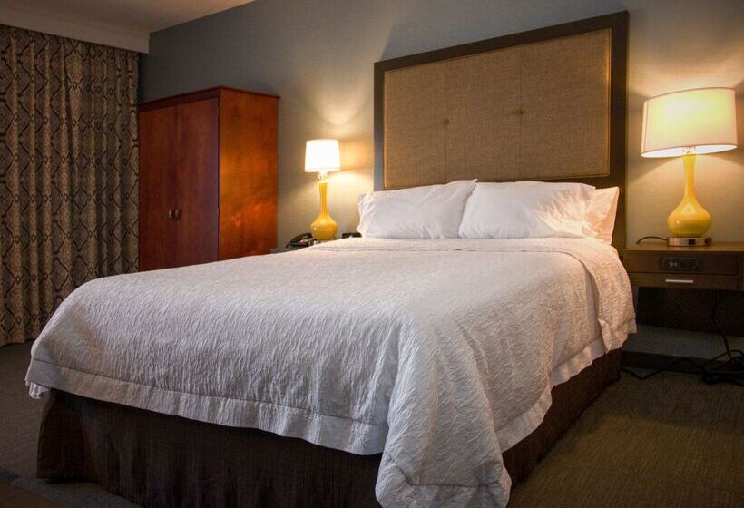 هتل Hampton Inn Oklahoma City/edmond