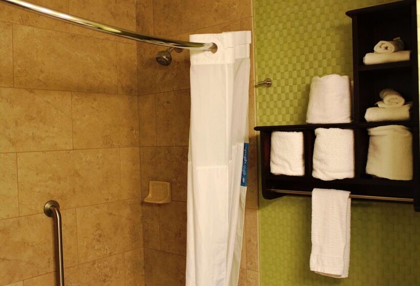 酒店 Hampton Inn Perry