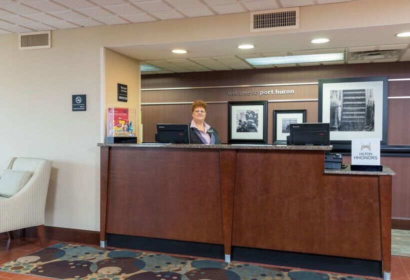 هتل Hampton Inn Port Huron