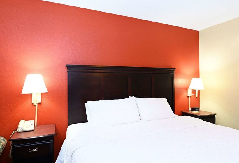 酒店 Hampton Inn Richmondsouthwesthull Street