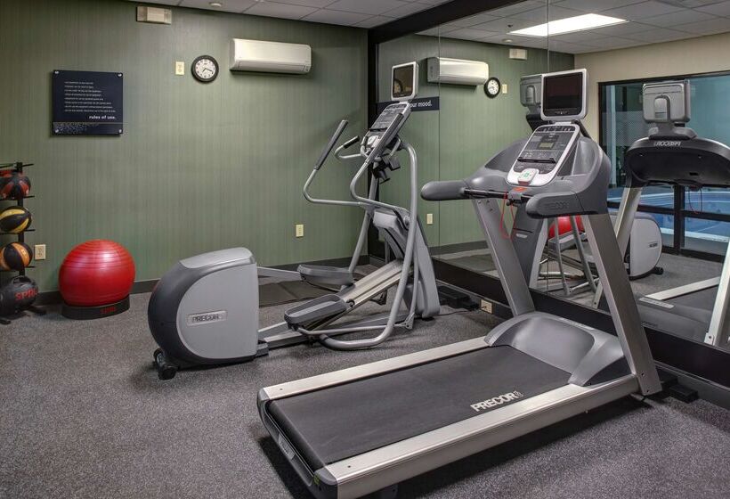 酒店 Hampton Inn Richmondsouthwesthull Street