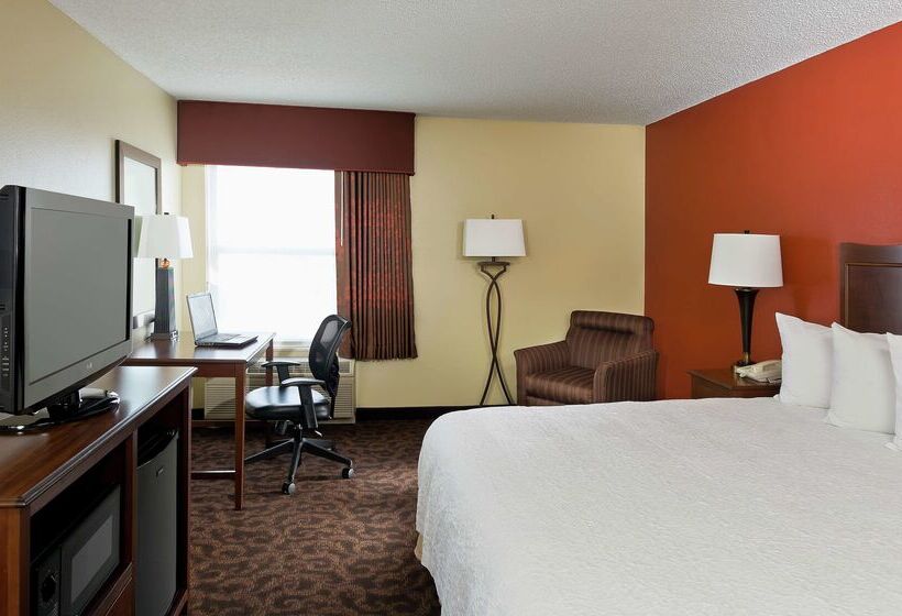 هتل Hampton Inn San Angelo