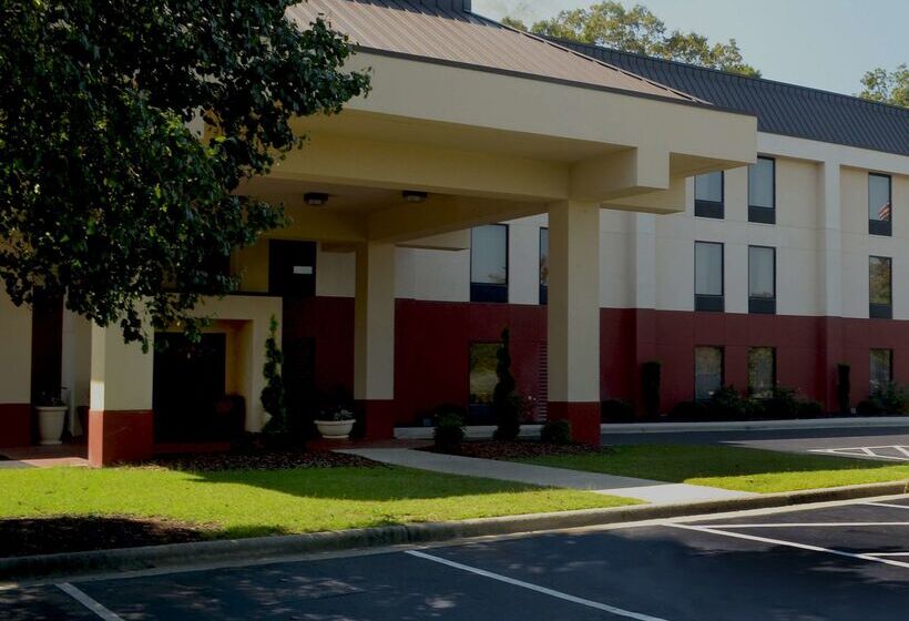בית מלון כפרי Hampton Inn Sanford