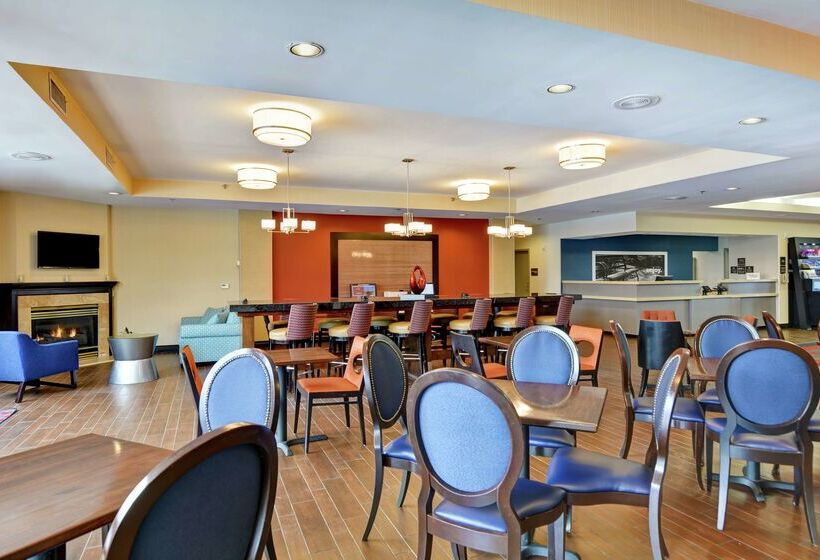 בית מלון כפרי Hampton Inn Scranton At Montage Mountain