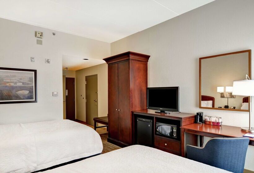 בית מלון כפרי Hampton Inn Scranton At Montage Mountain