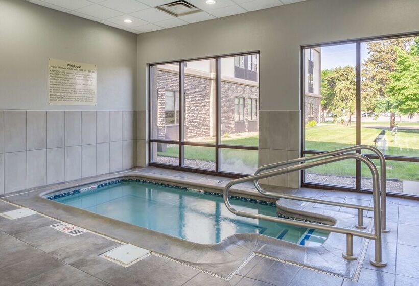 هتل Hampton Inn Sioux Falls