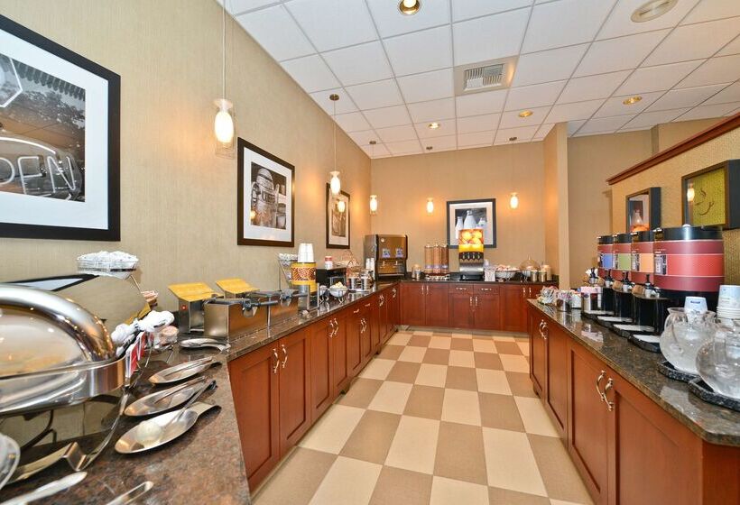 فندق Hampton Inn Spokane