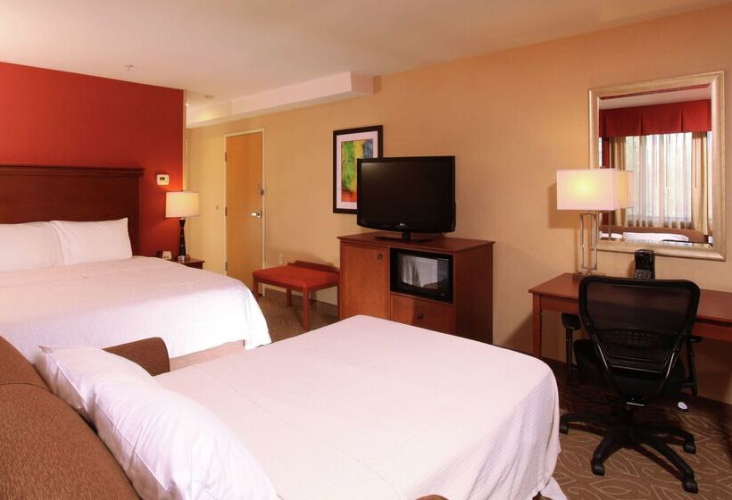 هتل Hampton Inn Spokane