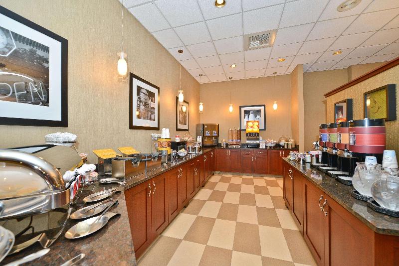 هتل Hampton Inn Spokane