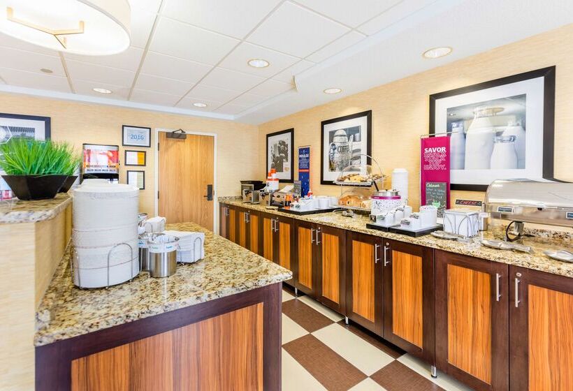 فندق Hampton Inn St. Charles St. Peters